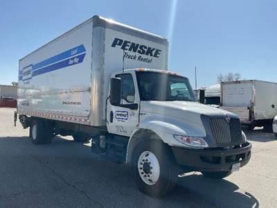 International MV607 Box Truck - 220HP, 6 Speed Automatic, Roll up Door