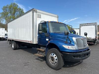 International MV607 26 ft Box Truck - 300HP, 6 Speed Automatic, Roll up Door