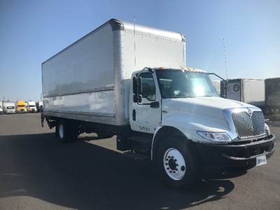 International MV607 Box Truck - 220HP, 6 Speed Automatic, Roll up Door