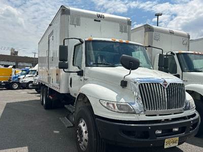 International MV607 24 ft Box Truck - 270HP, 6 Speed Automatic, Roll up Door