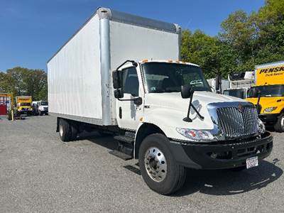 International MV607 Box Truck - 220HP, 6 Speed Automatic, Roll up Door