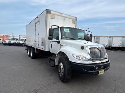 International MV607 24 ft Box Truck - 270HP, 6 Speed Automatic, Roll up Door