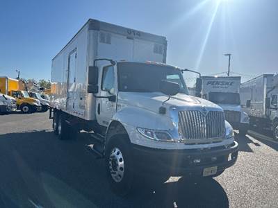 International MV607 24 ft Box Truck - 270HP, 6 Speed Automatic, Roll up Door