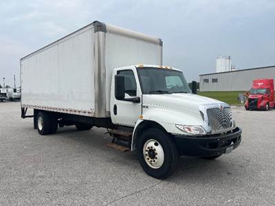 International MV607 Box Truck - 220HP, 6 Speed Automatic, Roll up Door