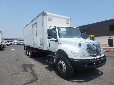 International MV607 24 ft Box Truck - 270HP, 6 Speed Automatic, Roll up Door