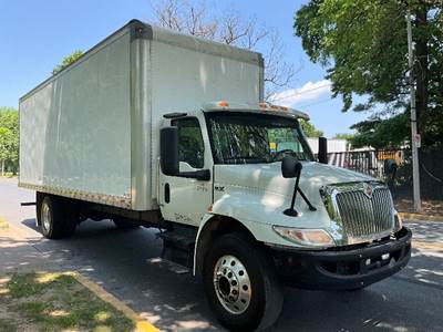 International MV607 Box Truck - 250HP, 6 Speed Automatic, Roll up Door