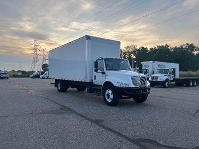 International MV607 Box Truck - 220HP, 7 Speed Automatic, Roll up Door