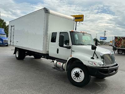 International MV607 Box Truck - 220HP, 6 Speed Automatic, Roll up Door