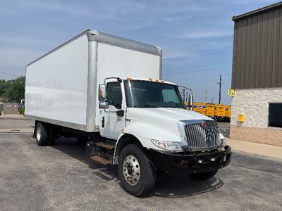 International MV607 Box Truck - 250HP, 7 Speed Automatic, Roll up Door