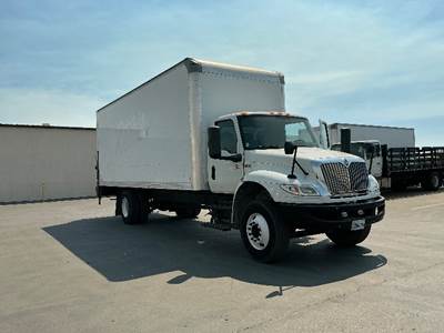 International MV607 Box Truck - 220HP, 7 Speed Automatic, Roll up Door