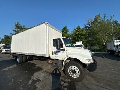 International MV607 Box Truck - 220HP, 6 Speed Automatic, Roll up Door