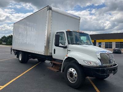 International MV607 Box Truck - 220HP, 6 Speed Automatic, Roll up Door