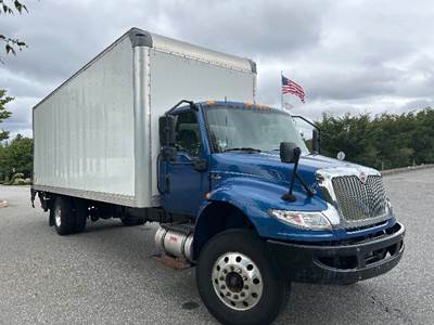 International MV607 Box Truck - 240HP, 6 Speed Automatic, Roll up Door
