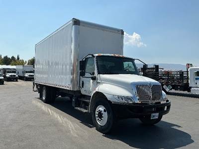 International MV607 Box Truck - 220HP, 6 Speed Automatic, Roll up Door