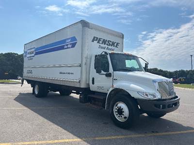 International MV607 Box Truck - 220HP, 6 Speed Automatic, Roll up Door