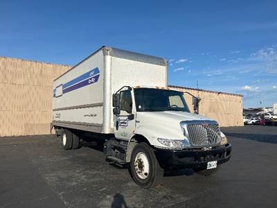 International MV607 Box Truck - 220HP, 6 Speed Automatic, Roll up Door