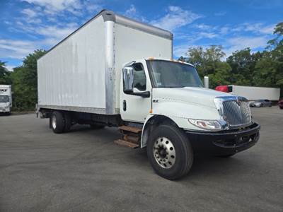 International MV607 Box Truck - 220HP, 6 Speed Automatic, Roll up Door