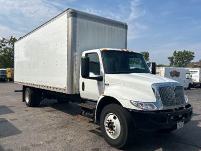 International MV607 Box Truck - 220HP, 6 Speed Automatic, Roll up Door