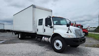 International MV607 Box Truck - 220HP, 6 Speed Automatic, Roll up Door