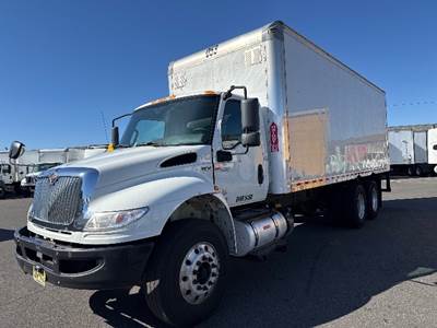 International MV607 24 ft Box Truck - 270HP, 6 Speed Automatic, Roll up Door