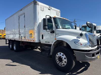 International MV607 24 ft Box Truck - 270HP, 6 Speed Automatic, Roll up Door