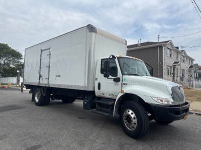 International MV607 Box Truck - 220HP, 6 Speed Manual, Roll up Door