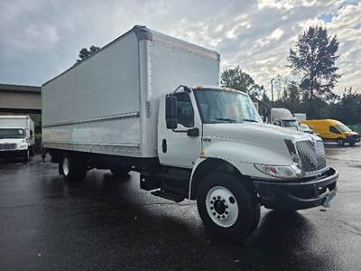 International MV607 Box Truck - 220HP, 6 Speed Automatic, Roll up Door
