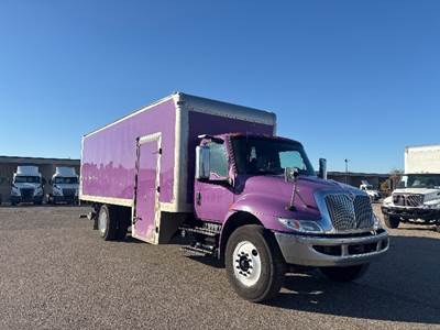 International MV607 Box Truck - 220HP, 6 Speed Automatic