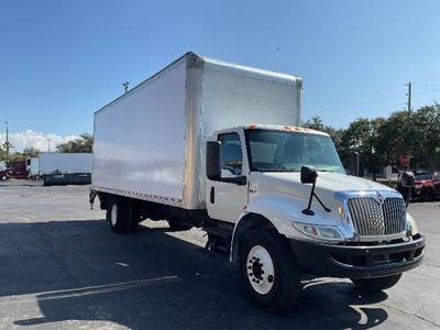International MV607 Box Truck - 220HP, 6 Speed Automatic, Roll up Door