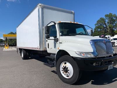 International MV607 Box Truck - 220HP, 6 Speed Automatic, Roll up Door