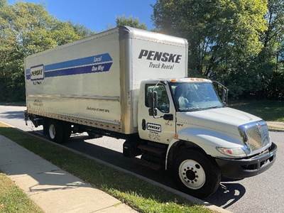 International MV607 Box Truck - 220HP, 6 Speed Automatic, Roll up Door