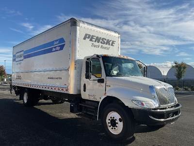 International MV607 Box Truck - 220HP, 6 Speed Automatic, Roll up Door
