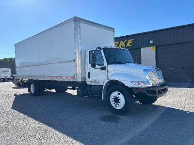 International MV607 Box Truck - 220HP, 6 Speed Automatic, Roll up Door