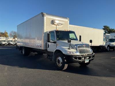 International MV607 Box Truck - 250HP, 6 Speed Automatic, Roll up Door