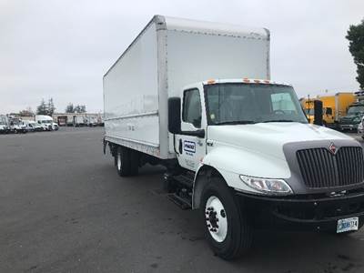 International MV607 Box Truck - 220HP, 6 Speed Automatic, Roll up Door