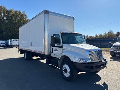 International MV607 Box Truck - 220HP, 6 Speed Automatic, Roll up Door