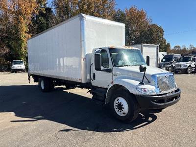 International MV607 Box Truck - 220HP, 6 Speed Automatic, Roll up Door