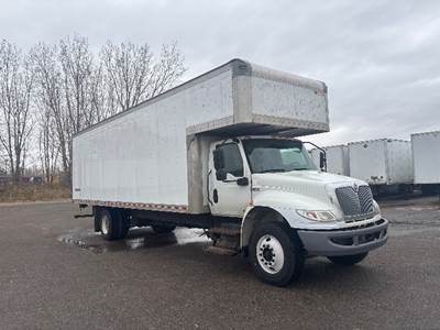 International MV607 Box Truck - 240HP, 7 Speed Automatic, Swing Door