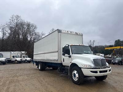 International MV607 Box Truck - 220HP, 6 Speed Automatic, Roll up Door