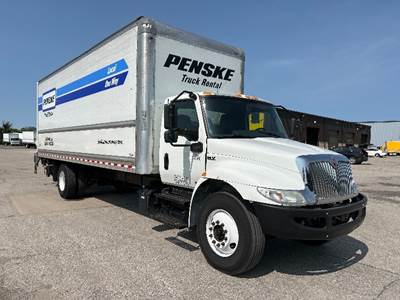 International MV607 Box Truck - 220HP, 6 Speed Automatic, Roll up Door