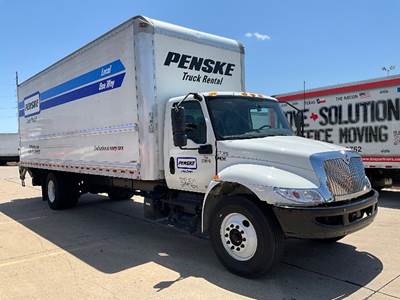 International MV607 Box Truck - 220HP, 6 Speed Automatic, Roll up Door