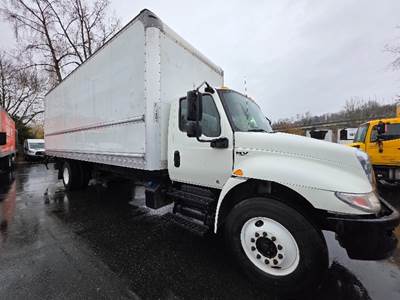 International MV607 Box Truck - 220HP, 6 Speed Automatic, Roll up Door