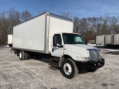 International MV607 Box Truck - 220HP, 6 Speed Automatic, Roll up Door