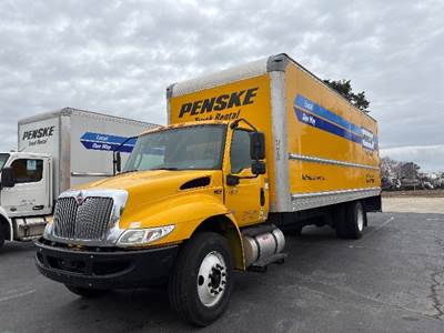 International MV607 Box Truck - 220HP, 6 Speed Automatic, Roll up Door