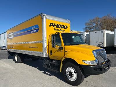 International MV607 Box Truck - 220HP, 6 Speed Automatic, Roll up Door