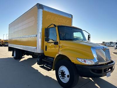 International MV607 Box Truck - 220HP, 6 Speed Automatic, Roll up Door