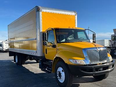 International MV607 Box Truck - 220HP, 6 Speed Automatic, Roll up Door