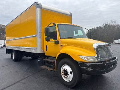 International MV607 Box Truck - 220HP, 6 Speed Automatic, Roll up Door