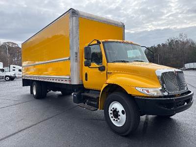 International MV607 Box Truck - 220HP, 6 Speed Automatic, Roll up Door