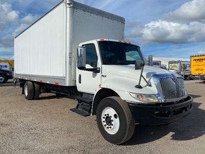International MV607 Box Truck - 220HP, 6 Speed Automatic, Roll up Door